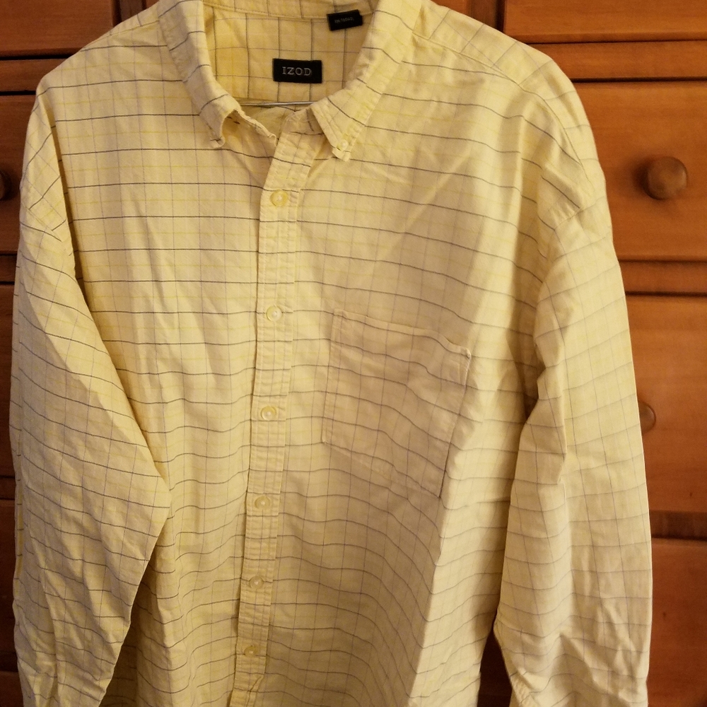 Izod casual button down shirt